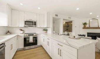 1263 Robinson 13, San Diego, CA 92103
