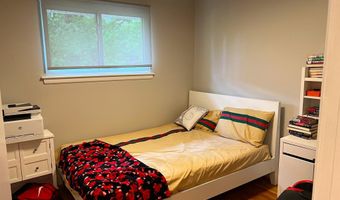 6305 TONE Dr, Bethesda, MD 20817