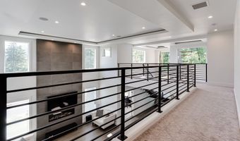 967 S 66TH Pl, Springfield, OR 97478