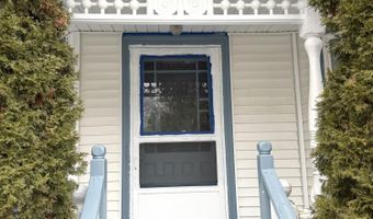137 S Main St, Auburn, ME 04210