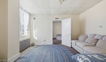 318 Front St, White, NJ 07823