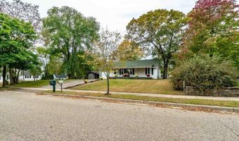 149 S Pine St, Adams, WI 53910