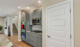 76 Curries Way, Brookfield, NH 03872