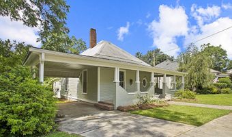 135 Holmes St, Barnesville, GA 30204