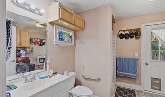 609 N 2nd St, Alpine, TX 79830