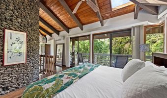 1444 W Kuiaha Rd, Haiku, HI 96708