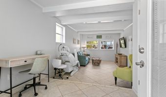 310 MAGNOLIA St, Atlantic Beach, FL 32233