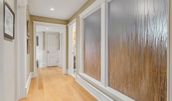 182 65th St, Avalon, NJ 08202