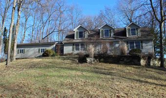 880 W Mashie Ct, Angola, IN 46703