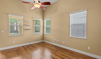514 WINTERSIDE Dr, Apollo Beach, FL 33572