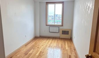 64-26 Queens Blvd 7A, Woodside, NY 11377