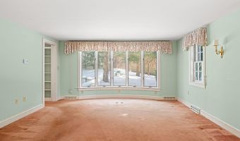 79 Bayberry Ln, Barnstable, MA 02630