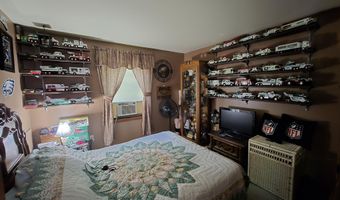 8 Running Bear Ln, Albrightsville, PA 18210