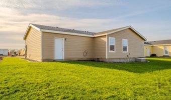 310 CLARENCE St, Boardman, OR 97818