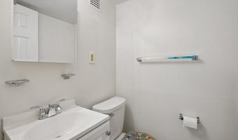 4345 IVYMOUNT Ct 22, Annandale, VA 22003