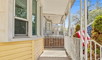 125 W 13TH St, Bayonne, NJ 07002
