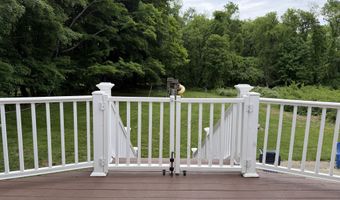 17 Wolfpits Rd, Bethel, CT 06801