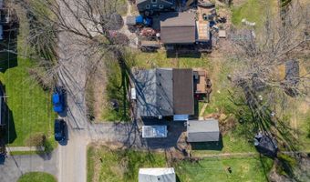 2094 Allan St, Adrian, MI 49221
