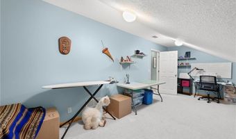1812 N 150th St, Basehor, KS 66007