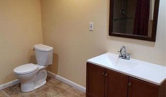 803 Clayworth Dr, Ballwin, MO 63011