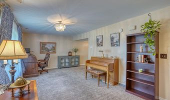 1275 N FARMVIEW Dr, Dover, DE 19904
