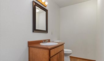 874 Henry St, Arnold, CA 95223