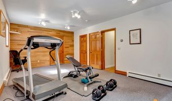 12945 Elmore Rd, Anchorage, AK 99516
