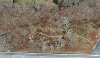 4000 Quaker Ln, North Kingstown, RI 02852