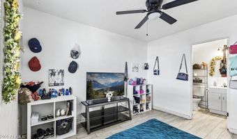 107 W 11TH St, Casa Grande, AZ 85122