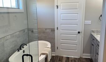 15100 Blackburn Rd, Athens, AL 35611