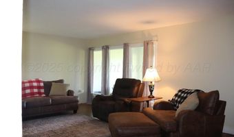 105 E Matador Dr, Adrian, TX 79001
