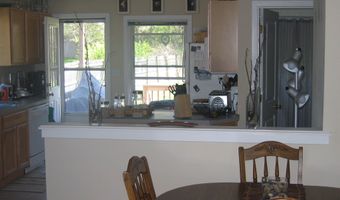 73 Gould Ln 2, Branford, CT 06405