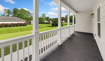 177 Ranier St, Baxley, GA 31513