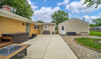 149 E 75th St, Anderson, IN 46013