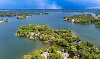 5 Galeon Ln, Hot Springs Village, AR 71909