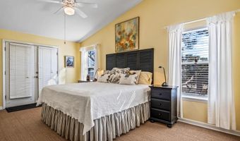 8 Bass St, Alligator Point, FL 32346