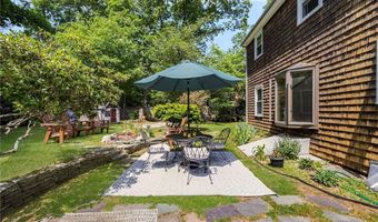 34 Terrace Dr, East Greenwich, RI 02818