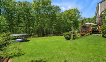193 Lake Washington Dr, Glocester, RI 02814