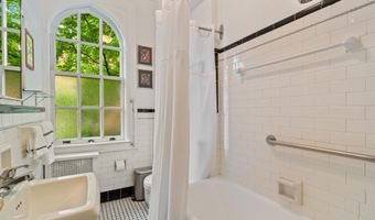 501 W UNIVERSITY Pkwy B1, Baltimore, MD 21210