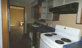 1012 N 12th St, Augusta, AR 72006