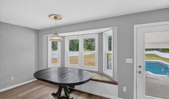 2066 Friar Tuck Cir, Adrian, MI 49221