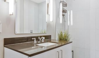 88 V St SW 201, Washington, DC 20024