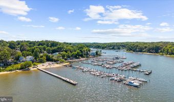 1000 LAKEVIEW Ln, Annapolis, MD 21409