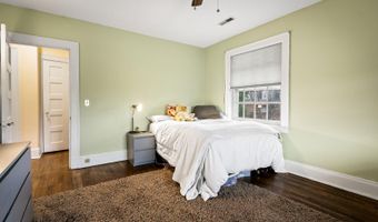610 SOMERSET Rd 302, Baltimore, MD 21210