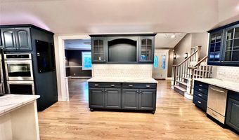 59 Western Concourse, Amity Harbor, NY 11701