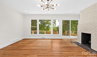 155 Oak Ter, Arden, NC 28704