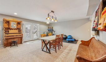1215 NW Boulder Dr, Ankeny, IA 50023