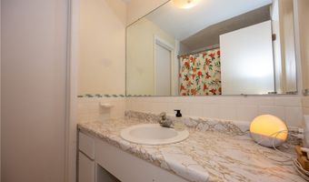 132 Harrogate E, Amherst, NY 14221