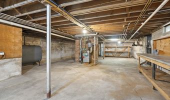 91 Blackstrap Rd, Falmouth, ME 04105
