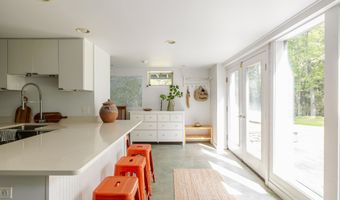 30-40 Fawn Ln, Accord, NY 12404